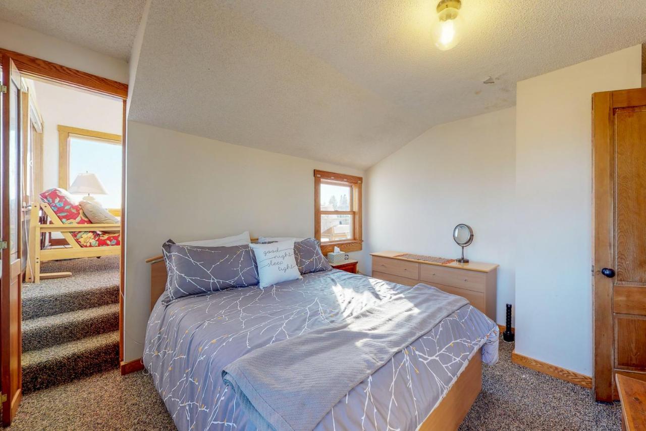 Serene Newagen House Southport ภายนอก รูปภาพ