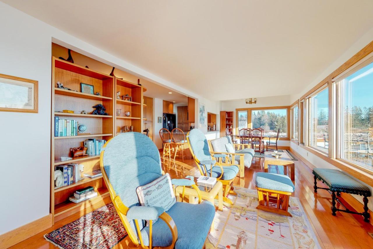 Serene Newagen House Southport ภายนอก รูปภาพ